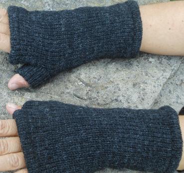 Woolen wristwarmers