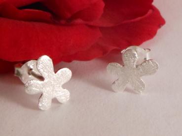 Earstudd Silver
