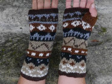 Woolen wristwarmers
