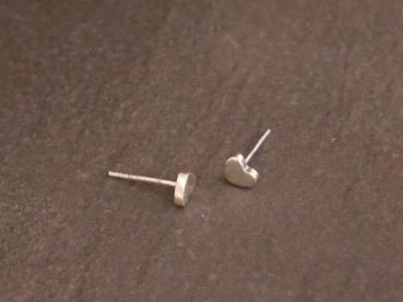 Earstudd Silver