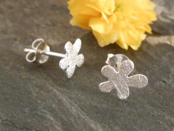Earstudd Silver