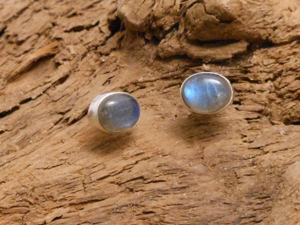 Earstudd Silver Labradorite