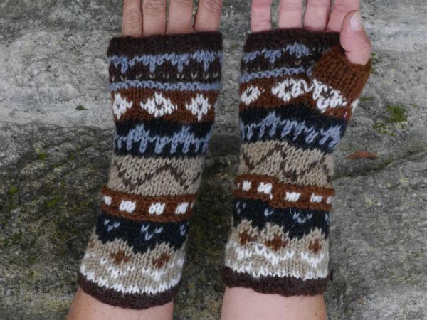 Woolen wristwarmers