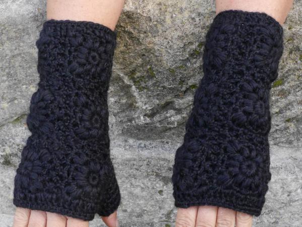 Woolen wristwarmers
